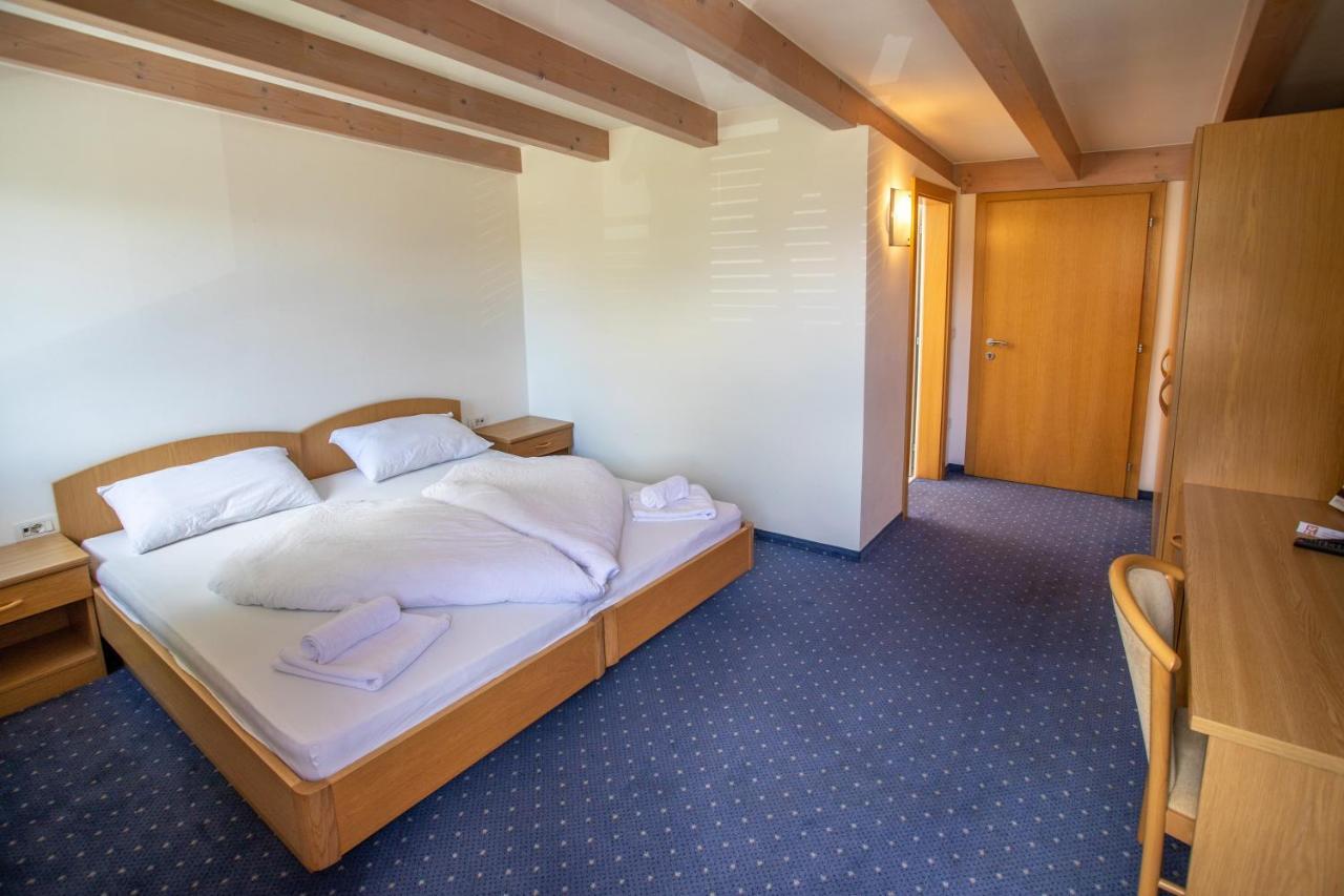 Bad Kochenmoos Bed and Breakfast Naturns Buitenkant foto